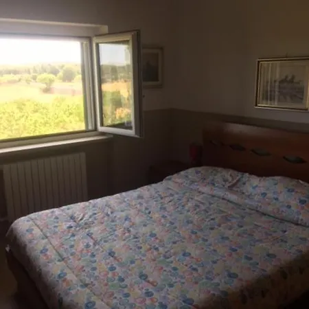 Agriturismo I Tre Monelli ゲストハウス ジョーイア・デル・コッレ